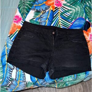 Arizona black shorts| junior